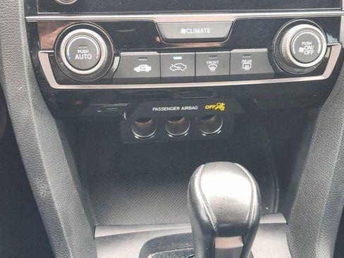Used 2020 Honda Civic Sport image 22