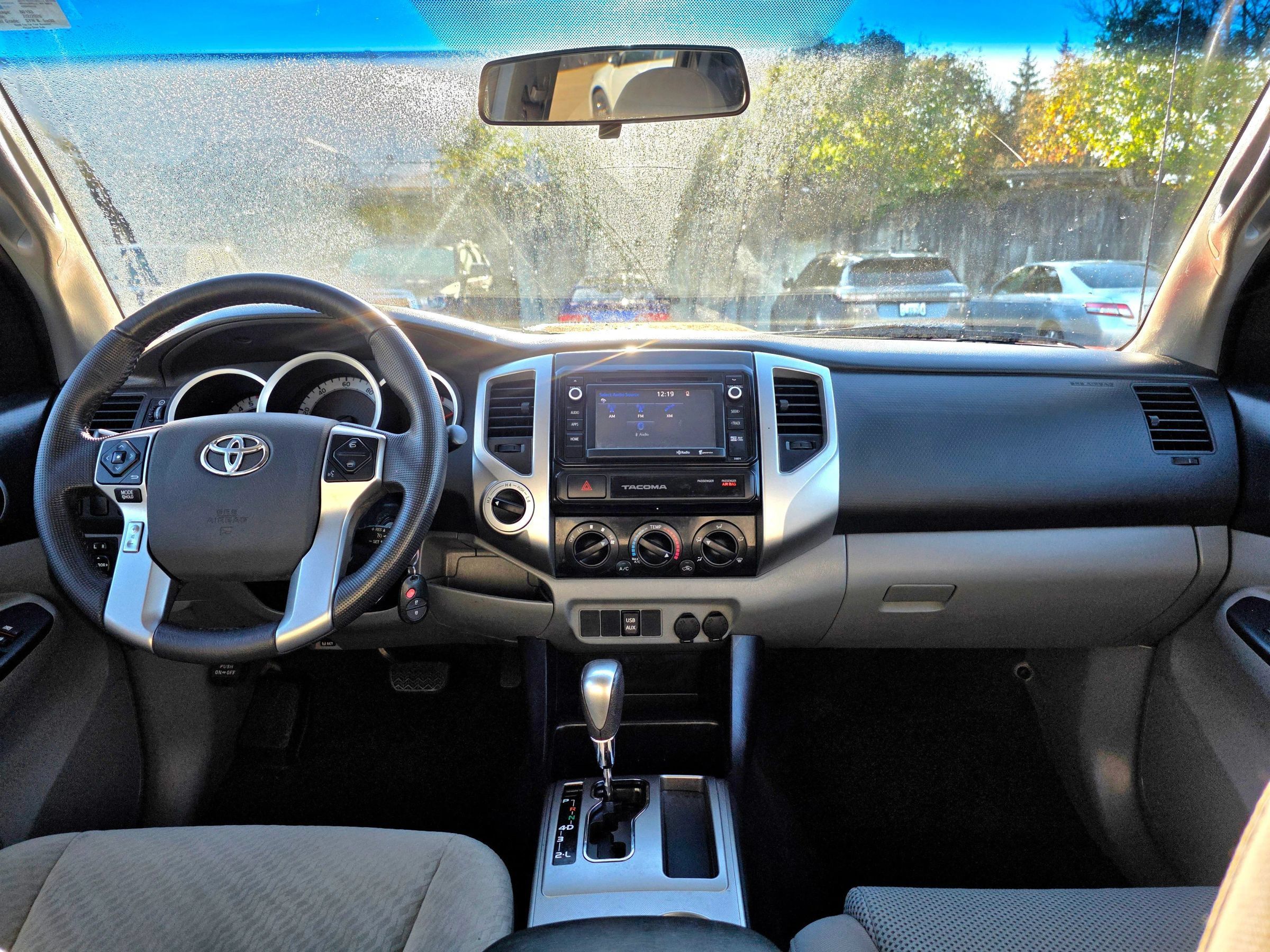 Used 2015 Toyota Tacoma 4x4 Double Cab w/ TRD Sport Package image 10