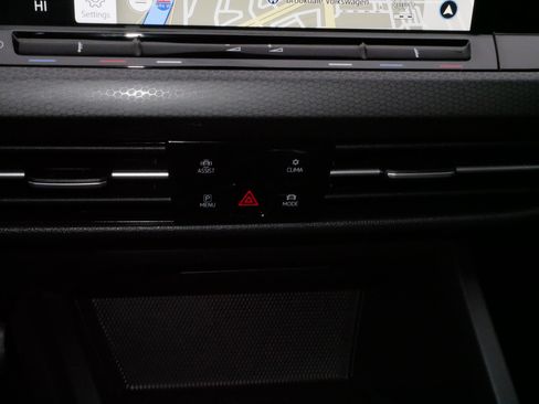 Used 2022 Volkswagen GTI SE image 23