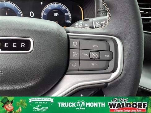 New 2025 Jeep Wagoneer Series II w/ Premium Group I image 17