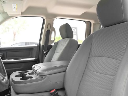Used 2016 RAM 1500 Tradesman w/ Popular Equipment Group AWD/4WD image 5