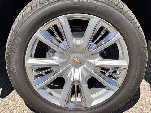 New 2026 Chevrolet Silverado 1500 High Country AWD/4WD image 4