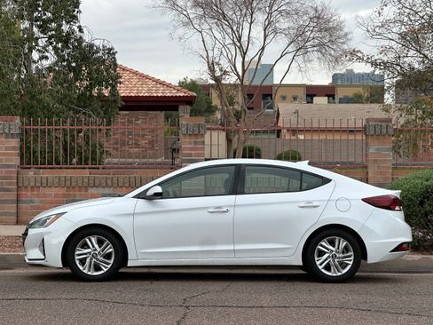 Used 2020 Hyundai Elantra SEL w/ Cargo Package (C1) image 3