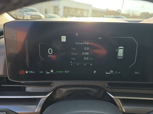 New 2026 Kia Carnival SX image 21