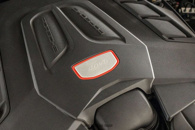 Used 2023 Porsche Cayenne Turbo AWD/4WD image 18