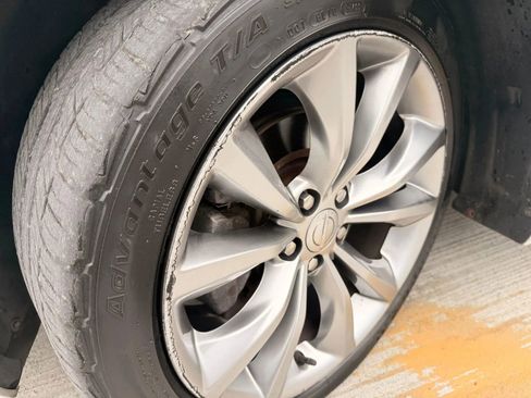 Used 2015 Chrysler 200 S FWD image 15