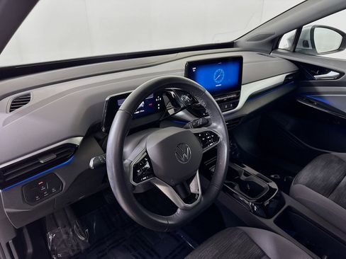 Used 2022 Volkswagen ID.4 Pro image 4