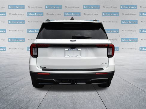 New 2026 Ford Explorer ST-Line w/ ST-Line Street Pack AWD/4WD image 14