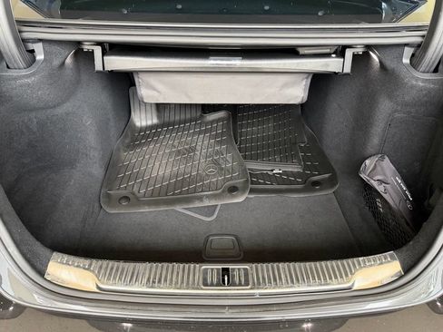 Used 2023 Mercedes-Benz S 500 4MATIC w/ AMG Line image 33