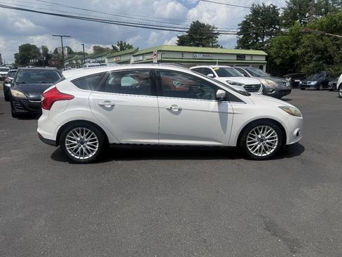 Used 2014 Ford Focus Titanium FWD image 12