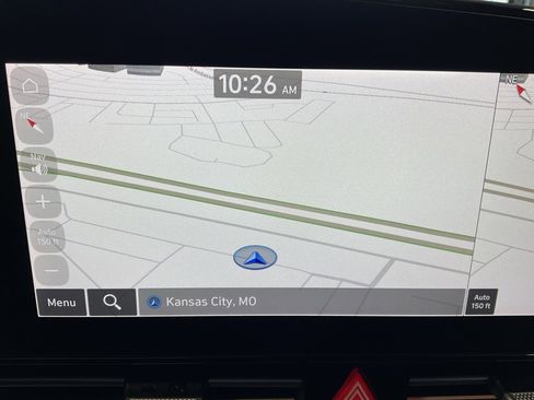 Used 2024 Hyundai Elantra SEL w/ Convenience Package image 16