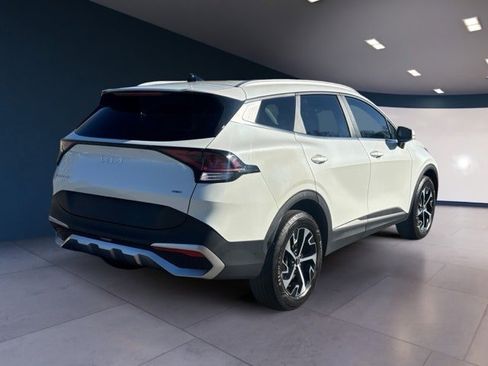 Certified 2023 Kia Sportage EX image 5