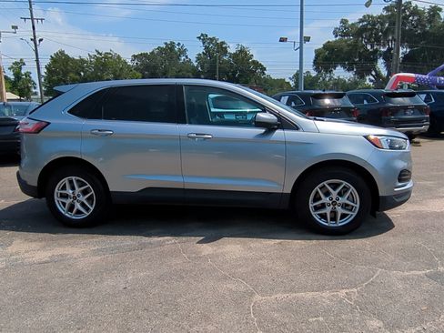 Used 2024 Ford Edge SEL AWD/4WD image 4