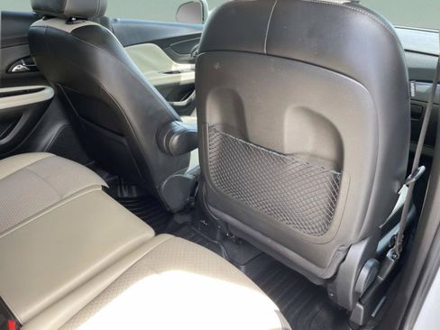 Used 2019 Buick Encore Preferred w/ Safety Package FWD image 16
