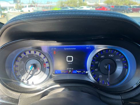 Used 2022 Chrysler 300 S image 10