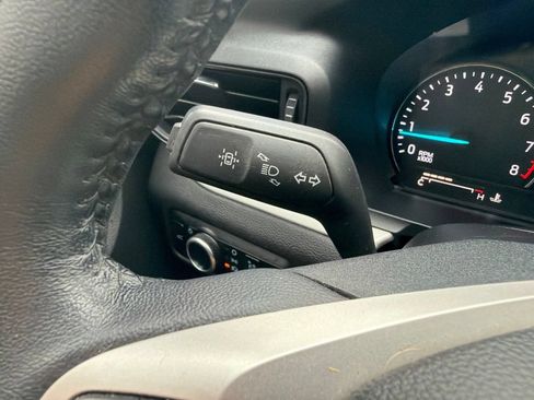 Used 2023 Ford Explorer XLT AWD/4WD image 35