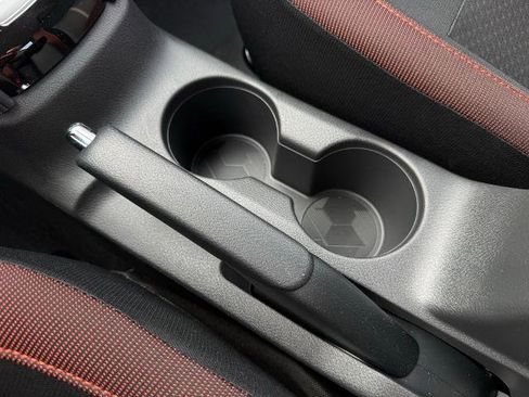 New 2025 Nissan Versa SR w/ Trunk Package image 25