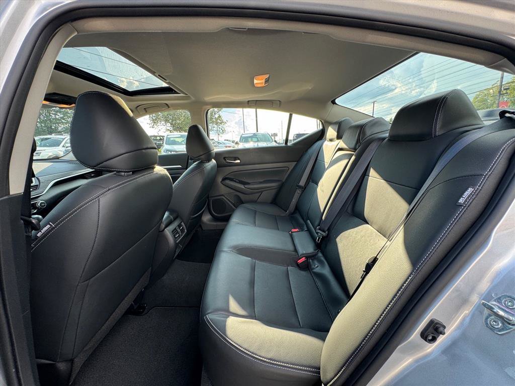 Certified 2024 Nissan Altima 2.5 SL AWD/4WD image 11