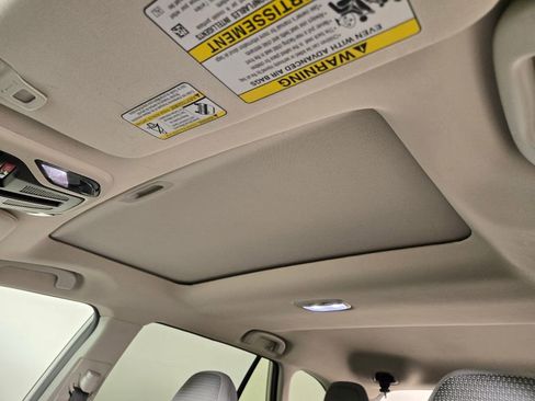 Certified 2024 Subaru Outback Premium AWD/4WD image 16