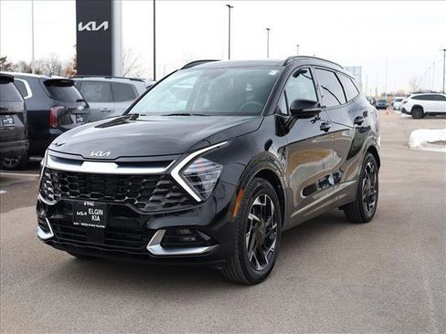 Used 2025 Kia Sportage SX image 3