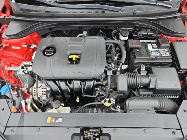 Used 2020 Hyundai Elantra SEL FWD image 24