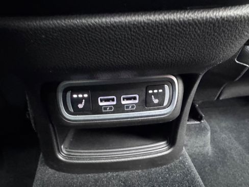 Used 2022 Alfa Romeo Stelvio Veloce AWD/4WD image 17