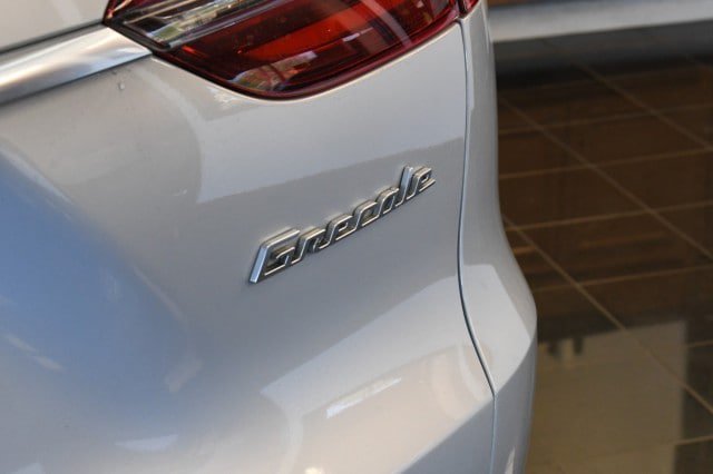 Used 2023 Maserati Grecale Modena AWD/4WD image 19