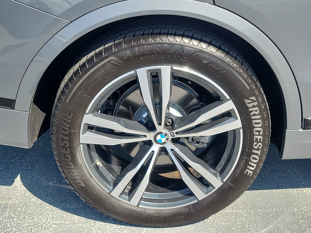 Used 2026 BMW X7 xDrive40i AWD/4WD image 6