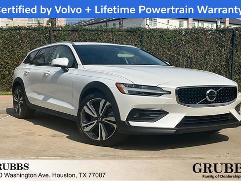 Used 2023 Volvo V60 B5 Cross Country Plus w/ Protection Package Premier image 1
