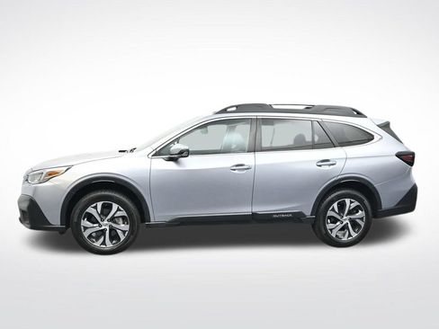 Used 2022 Subaru Outback Limited AWD/4WD image 4