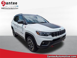 Used 2024 Jeep Compass Trailhawk image 1