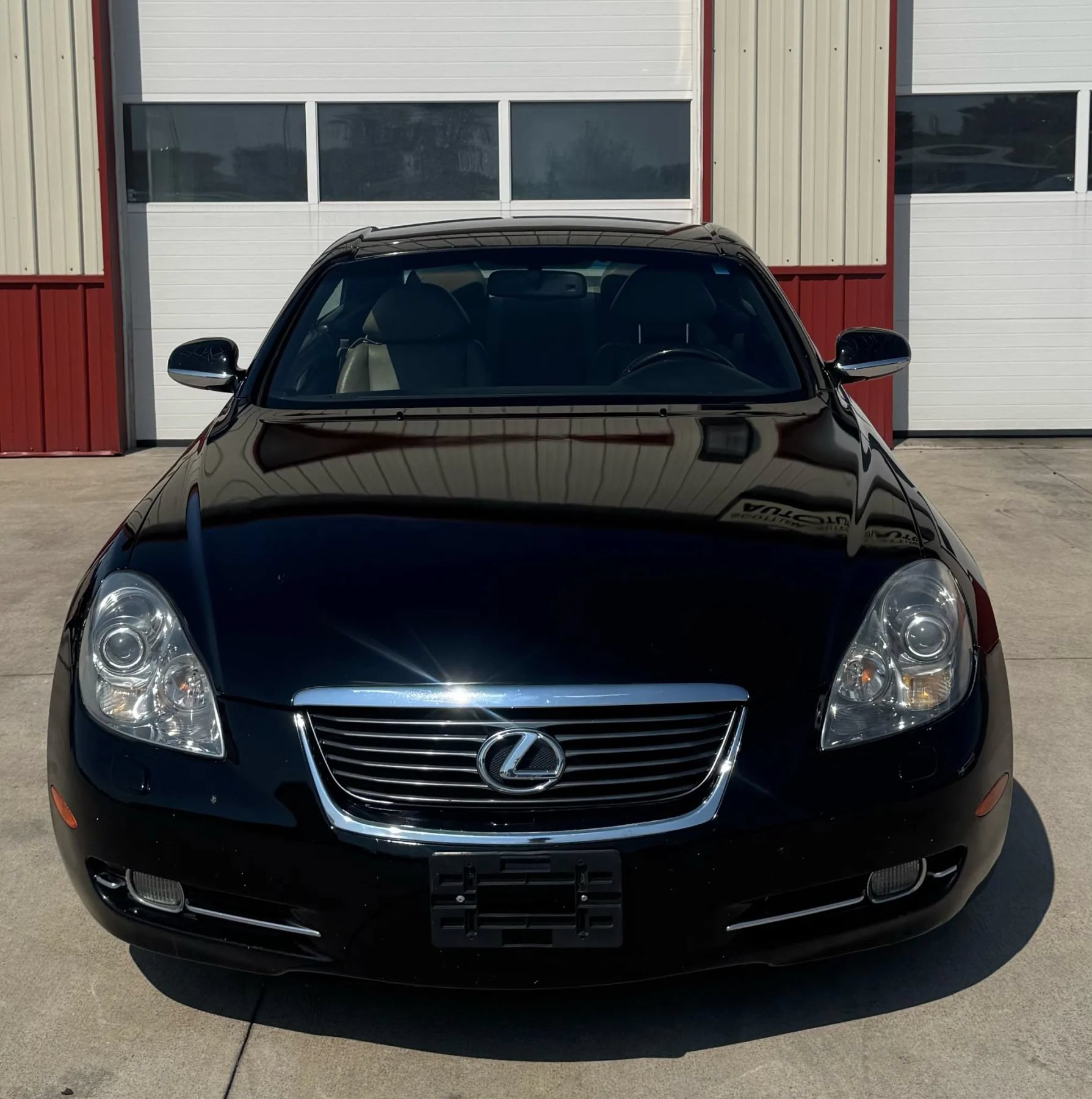 Used 2006 Lexus SC 430 Convertible w/ Preferred Accessory Pkg RWD image 2