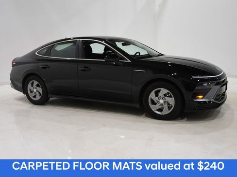 Certified 2025 Hyundai Sonata SE image 3