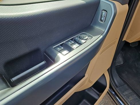 Used 2023 Ford F150 XLT AWD/4WD image 24