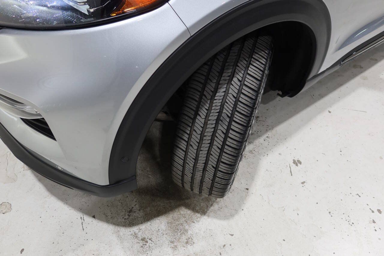 Used 2020 Ford Explorer ST w/ ST Street Pack AWD/4WD image 11