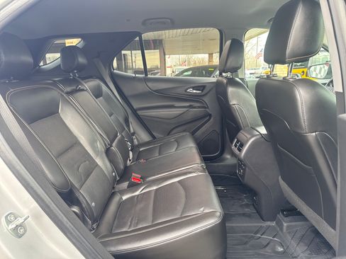 Used 2021 Chevrolet Equinox Premier AWD/4WD image 29
