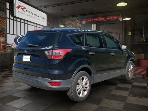 Used 2017 Ford Escape S FWD image 6
