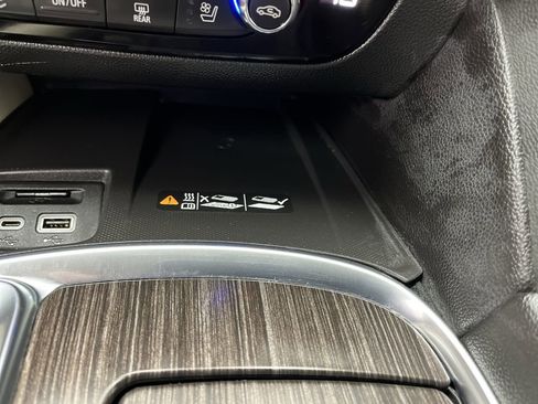 Certified 2023 Buick Enclave Avenir w/ Trailering Package, 5000 lbs. AWD/4WD image 30