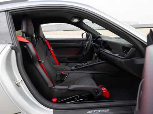 Used 2025 Porsche 911 GT3 RS RWD image 67