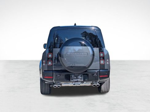 New 2026 Land Rover Defender 130 V8 image 10