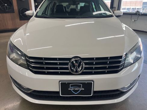 Used 2014 Volkswagen Passat TDI SE FWD image 12