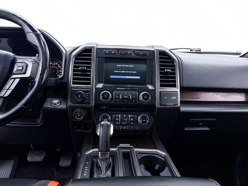 Used 2017 Ford F150 Raptor w/ Equipment Group 802A Luxury AWD/4WD image 7