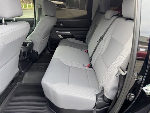 Used 2022 Toyota Tundra SR5 AWD/4WD image 13