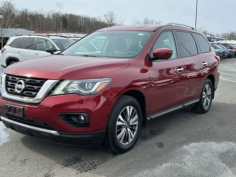 Used 2019 Nissan Pathfinder SL image 3