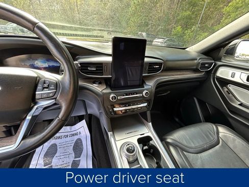Used 2020 Ford Explorer Platinum w/ Premium Technology Package image 35