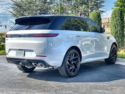 Used 2026 Land Rover Range Rover Sport Dynamic SE AWD/4WD image 5
