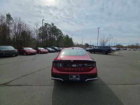 New 2026 Hyundai Sonata Blue FWD image 15