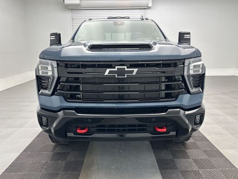 New 2026 Chevrolet Silverado 3500 LTZ w/ Trail Boss Package AWD/4WD image 6