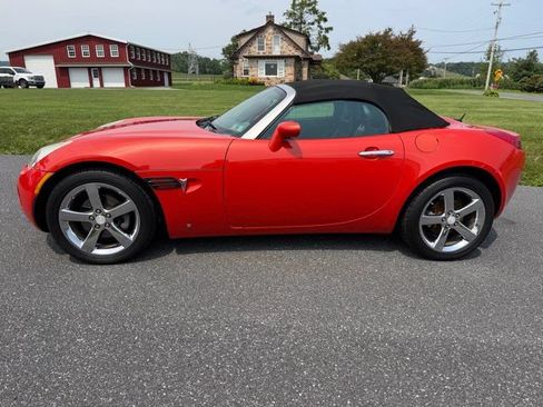 Used 2008 Pontiac Solstice Convertible w/ Premium Package RWD image 13