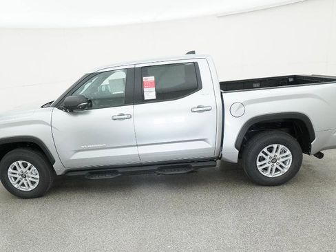 New 2026 Toyota Tundra SR5 AWD/4WD image 36
